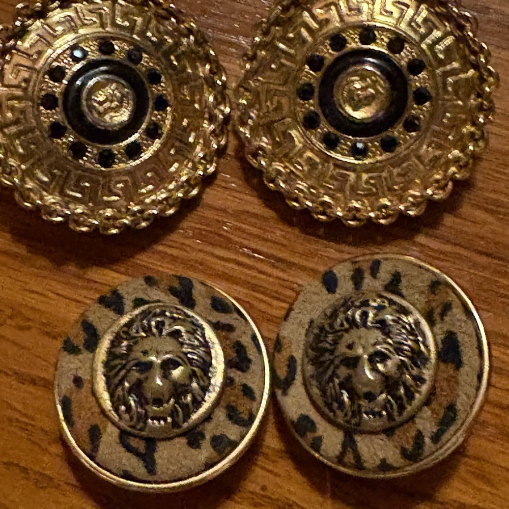 Gold Roman design and Leopard Lion Head Buttons